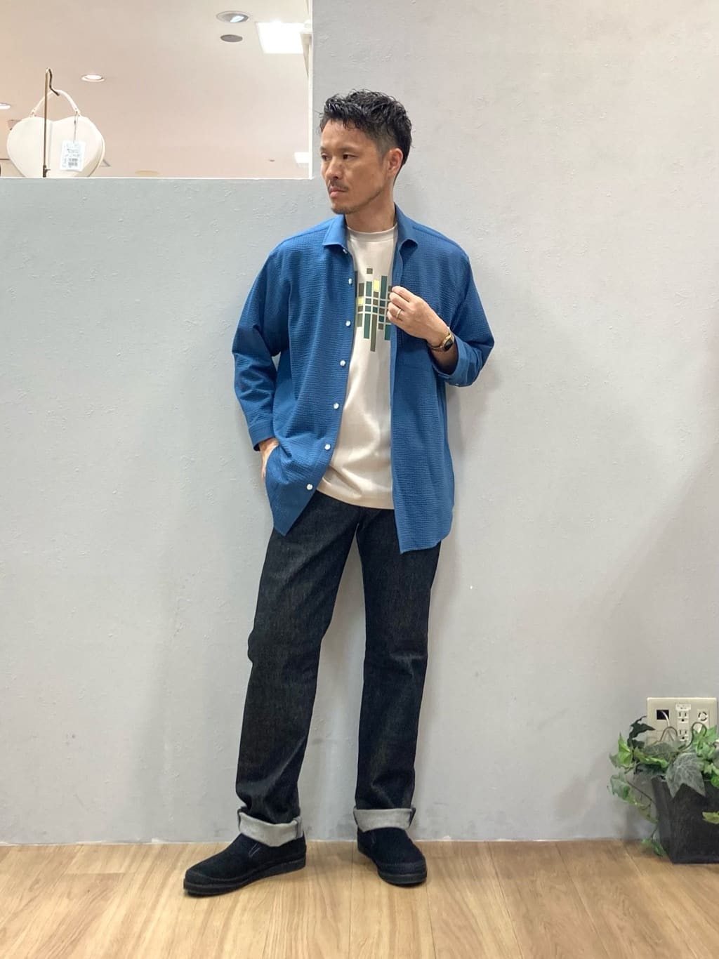 TAKEO KIKUCHIの【抗菌防臭/7分袖】サッカージャージ ストライプシャツを使ったコーディネートを紹介します。｜Rakuten Fashion(楽天ファッション／旧楽天ブランドアベニュー)5896418
