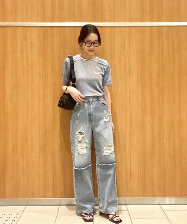 BEAMS HEARTのベロア コンパクト Tシャツを使ったコーディネートを紹介します。｜Rakuten Fashion(楽天ファッション／旧楽天ブランドアベニュー)5897716