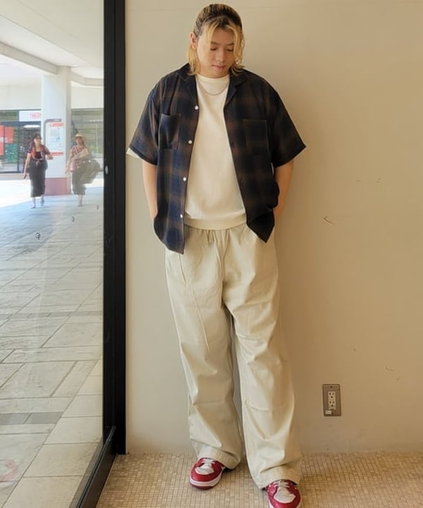 BEAMS HEARTのシアー オンブレーチェック シャツを使ったコーディネートを紹介します。｜Rakuten Fashion(楽天ファッション／旧楽天ブランドアベニュー)5901505