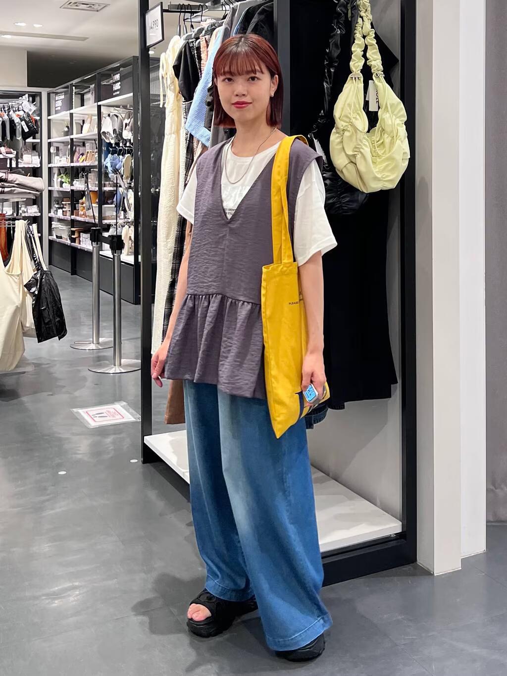 LAKOLEのリネンライクペプラムベストを使ったコーディネートを紹介します。｜Rakuten Fashion(楽天ファッション／旧楽天ブランドアベニュー)5909088