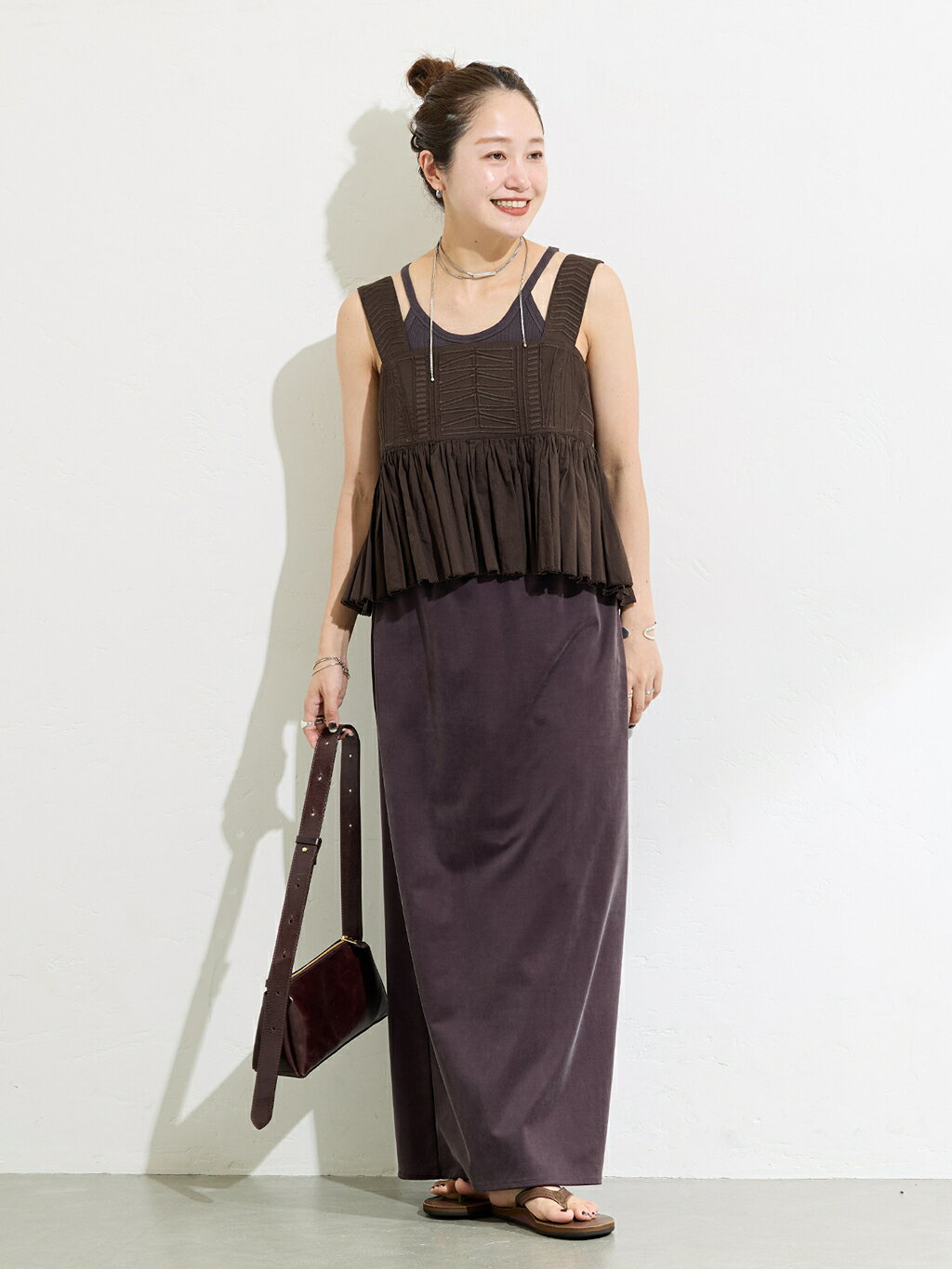 JOURNAL STANDARDの別注【RAINBOW SANDALS】 MEDIUM STRAP SINGLEを使ったコーディネートを紹介します。｜Rakuten Fashion(楽天ファッション／旧楽天ブランドアベニュー)5912922