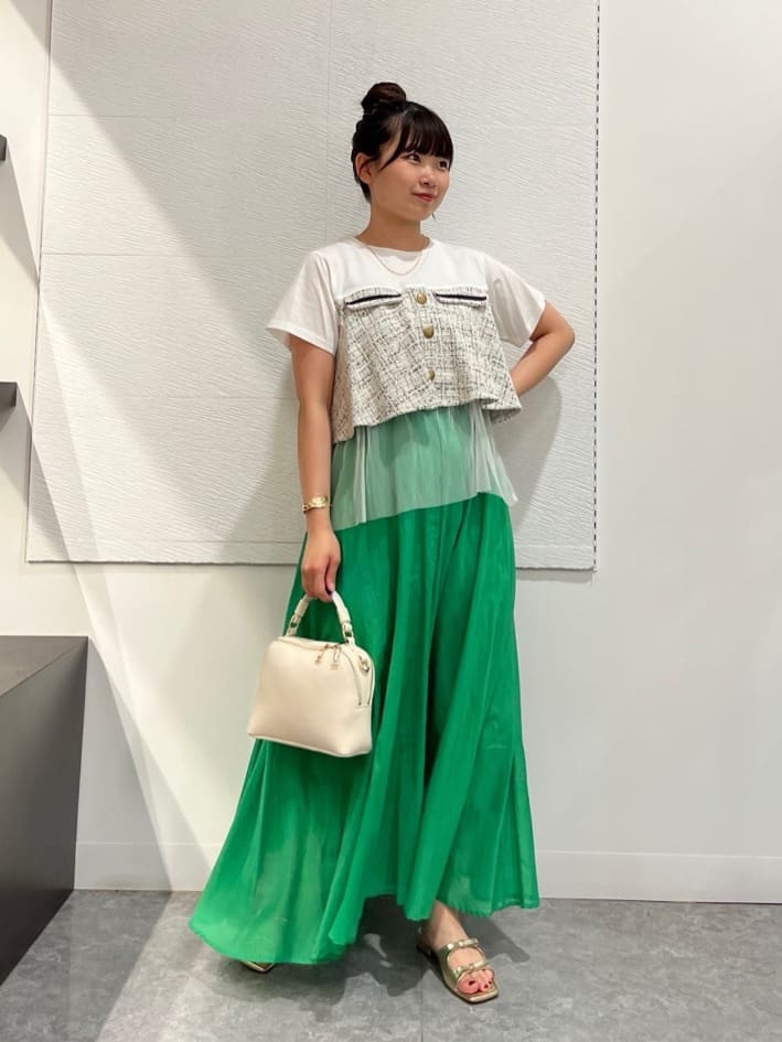 Vinのツイードドッキングトップスを使ったコーディネートを紹介します。｜Rakuten Fashion(楽天ファッション／旧楽天ブランドアベニュー)5913713