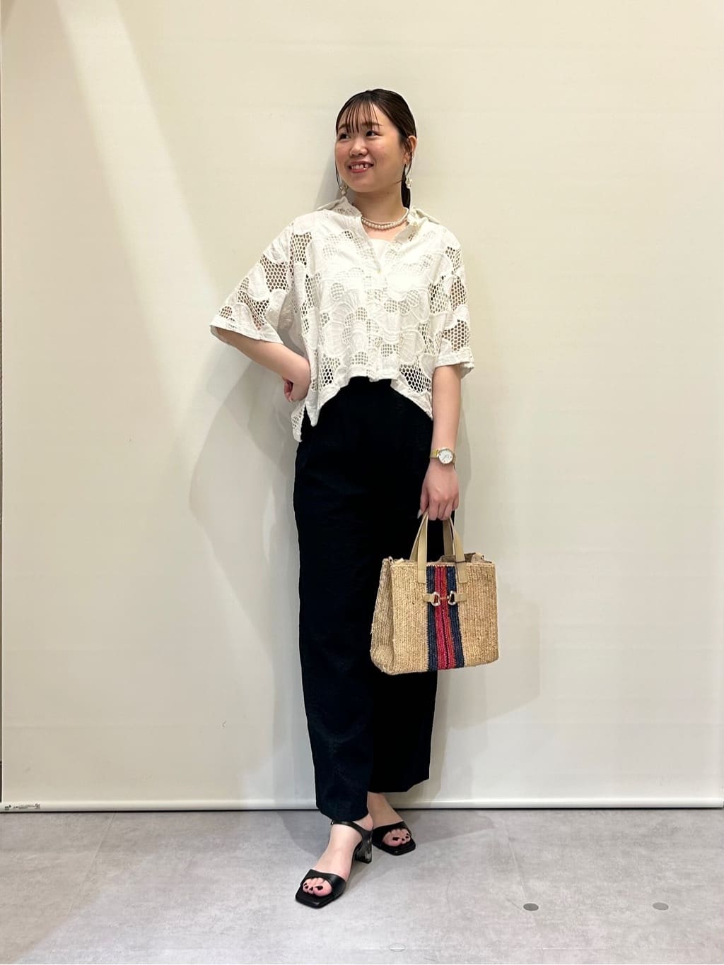 Vinの2WAYニットタンクトップを使ったコーディネートを紹介します。｜Rakuten Fashion(楽天ファッション／旧楽天ブランドアベニュー)5913907