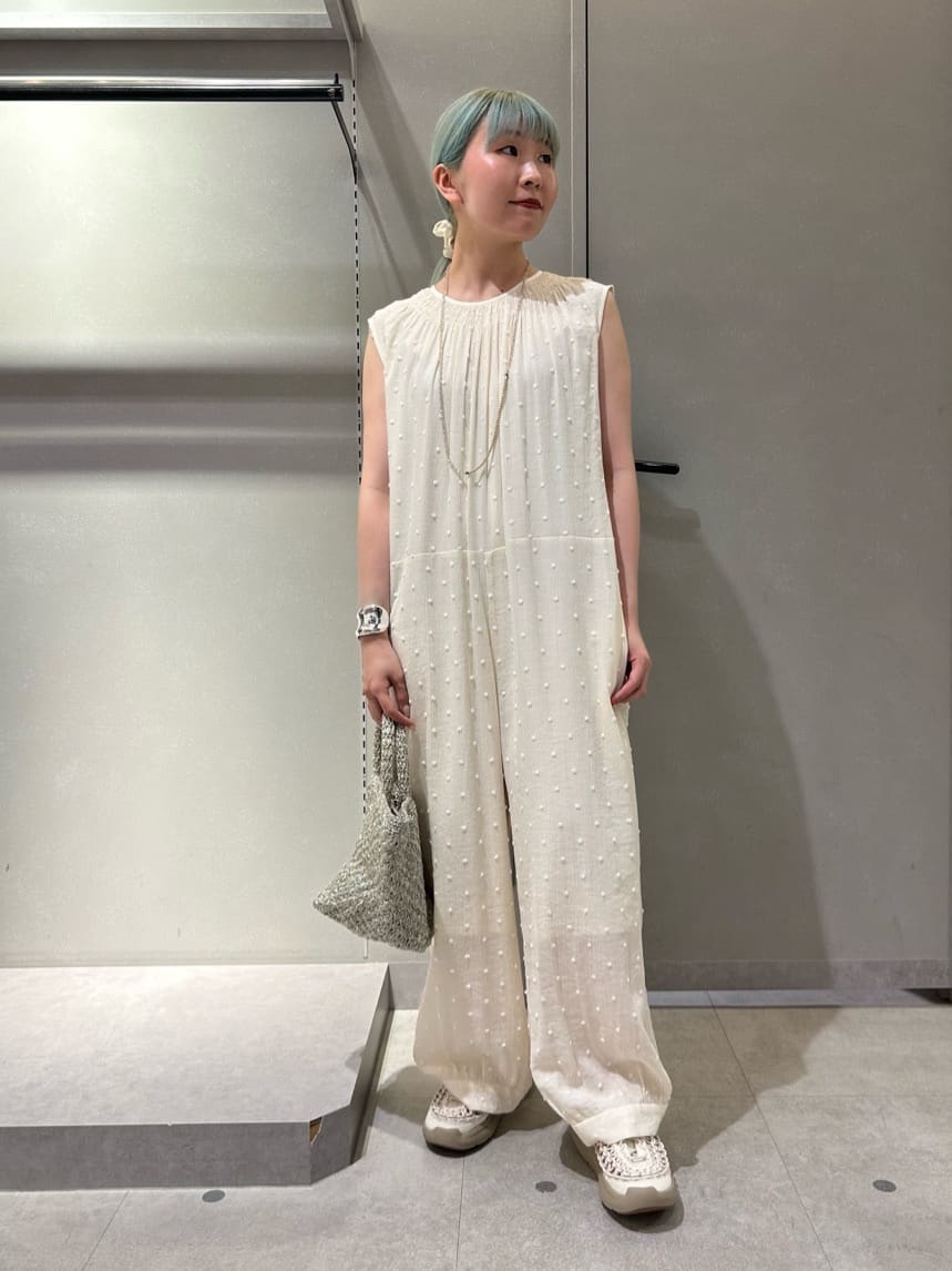 Vinの楊柳ドビードットオールインワンを使ったコーディネートを紹介します。｜Rakuten Fashion(楽天ファッション／旧楽天ブランドアベニュー)5914896