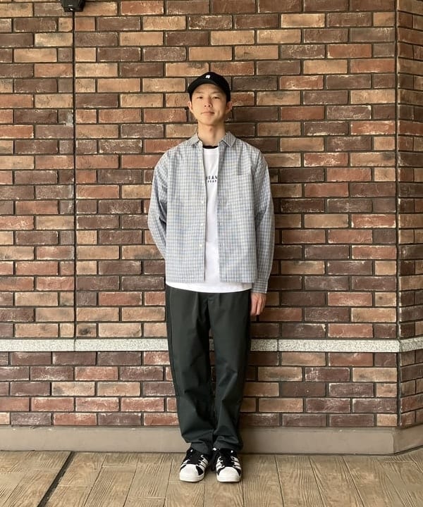 BEAMS HEARTのBEAMS HEART ロゴ 刺繍 Tシャツを使ったコーディネートを紹介します。｜Rakuten Fashion(楽天ファッション／旧楽天ブランドアベニュー)5915197