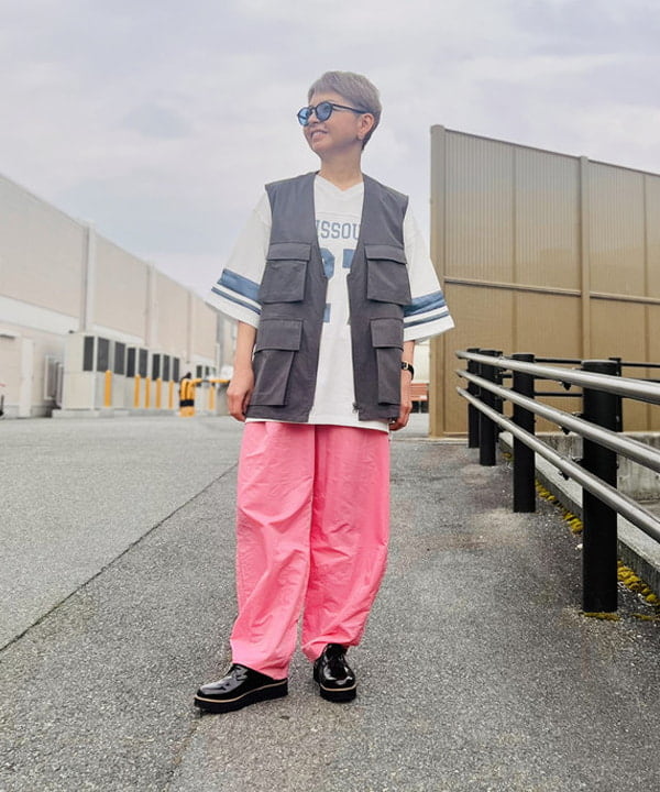 BEAMS HEARTのサイドリボン フィッシングベストを使ったコーディネートを紹介します。｜Rakuten Fashion(楽天ファッション／旧楽天ブランドアベニュー)5915479