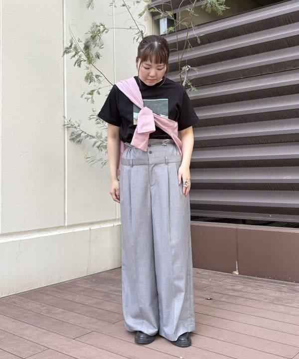 BEAMS WOMENの【6/12再値下げ】Ray BEAMS / ダブル ウエスト ワイドパンツを使ったコーディネートを紹介します。｜Rakuten Fashion(楽天ファッション／旧楽天ブランドアベニュー)5915817