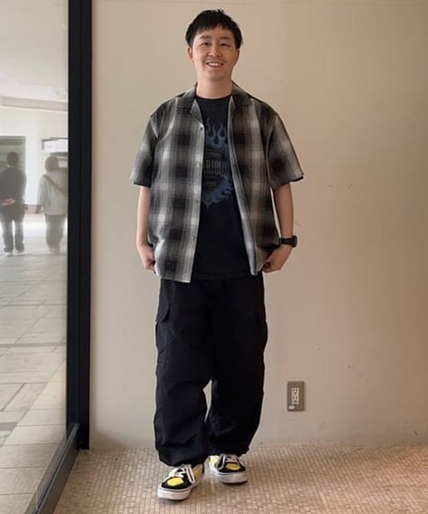 BEAMS HEARTのフェード プリント Tシャツを使ったコーディネートを紹介します。｜Rakuten Fashion(楽天ファッション／旧楽天ブランドアベニュー)5916034