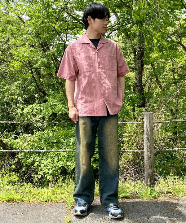 BEAMS HEARTのフェード ドビー オープンカラー シャツを使ったコーディネートを紹介します。｜Rakuten Fashion(楽天ファッション／旧楽天ブランドアベニュー)5916160