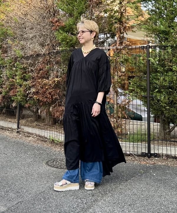 BEAMS HEARTのINDIA ティアード ワンピースを使ったコーディネートを紹介します。｜Rakuten Fashion(楽天ファッション／旧楽天ブランドアベニュー)5916340