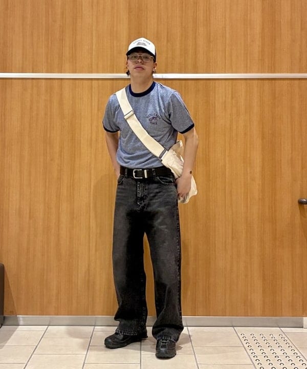 BEAMS OUTLETのプリント リンガー Tシャツを使ったコーディネートを紹介します。｜Rakuten Fashion(楽天ファッション／旧楽天ブランドアベニュー)5916414