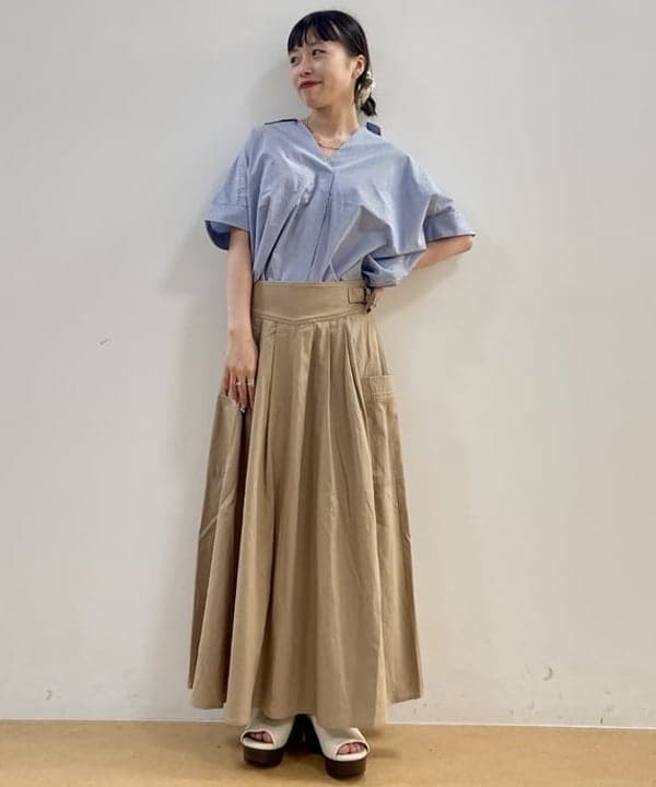 BEAMS HEARTの【洗濯機洗い可】スキッパー プルオーバーシャツ 25SS 半袖 すっきり見え お仕事 オンオフ兼用を使ったコーディネートを紹介します。｜Rakuten Fashion(楽天ファッション／旧楽天ブランドアベニュー)5916450