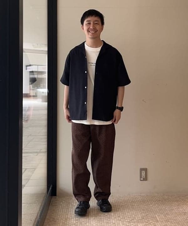BEAMS HEARTのポリメランジ オープンカラーシャツ(吸水速乾)を使ったコーディネートを紹介します。｜Rakuten Fashion(楽天ファッション／旧楽天ブランドアベニュー)5916493