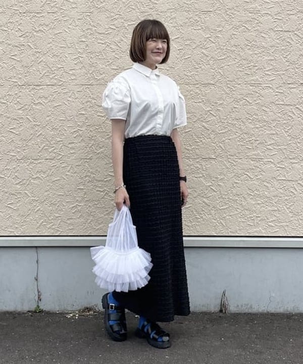 BEAMS HEARTの肩タック ビッグ シャツを使ったコーディネートを紹介します。｜Rakuten Fashion(楽天ファッション／旧楽天ブランドアベニュー)5916535