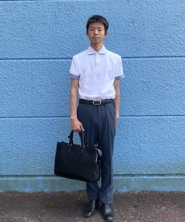 BEAMS HEARTのナイロン * レザー ブリーフバッグ(A4サイズ収納可能)を使ったコーディネートを紹介します。｜Rakuten Fashion(楽天ファッション／旧楽天ブランドアベニュー)5916582