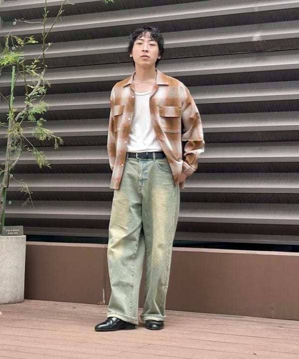 BEAMS HEARTのカラミ オンブレーチェック オープンカラーシャツを使ったコーディネートを紹介します。｜Rakuten Fashion(楽天ファッション／旧楽天ブランドアベニュー)5916723