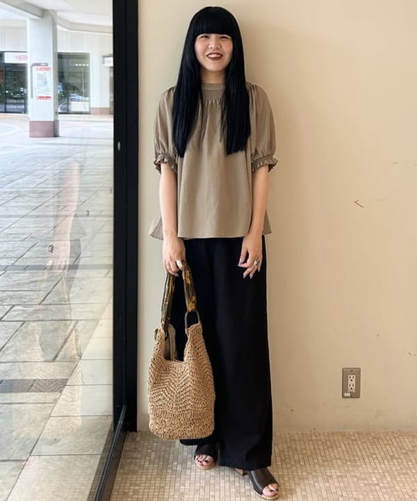 BEAMS HEARTのスカーフ ペーパー トートバッグ 25SS レディース 肩掛け ペーパーバッグ 夏バッグ 編み ショルダー 大人を使ったコーディネートを紹介します。｜Rakuten Fashion(楽天ファッション／旧楽天ブランドアベニュー)5917335