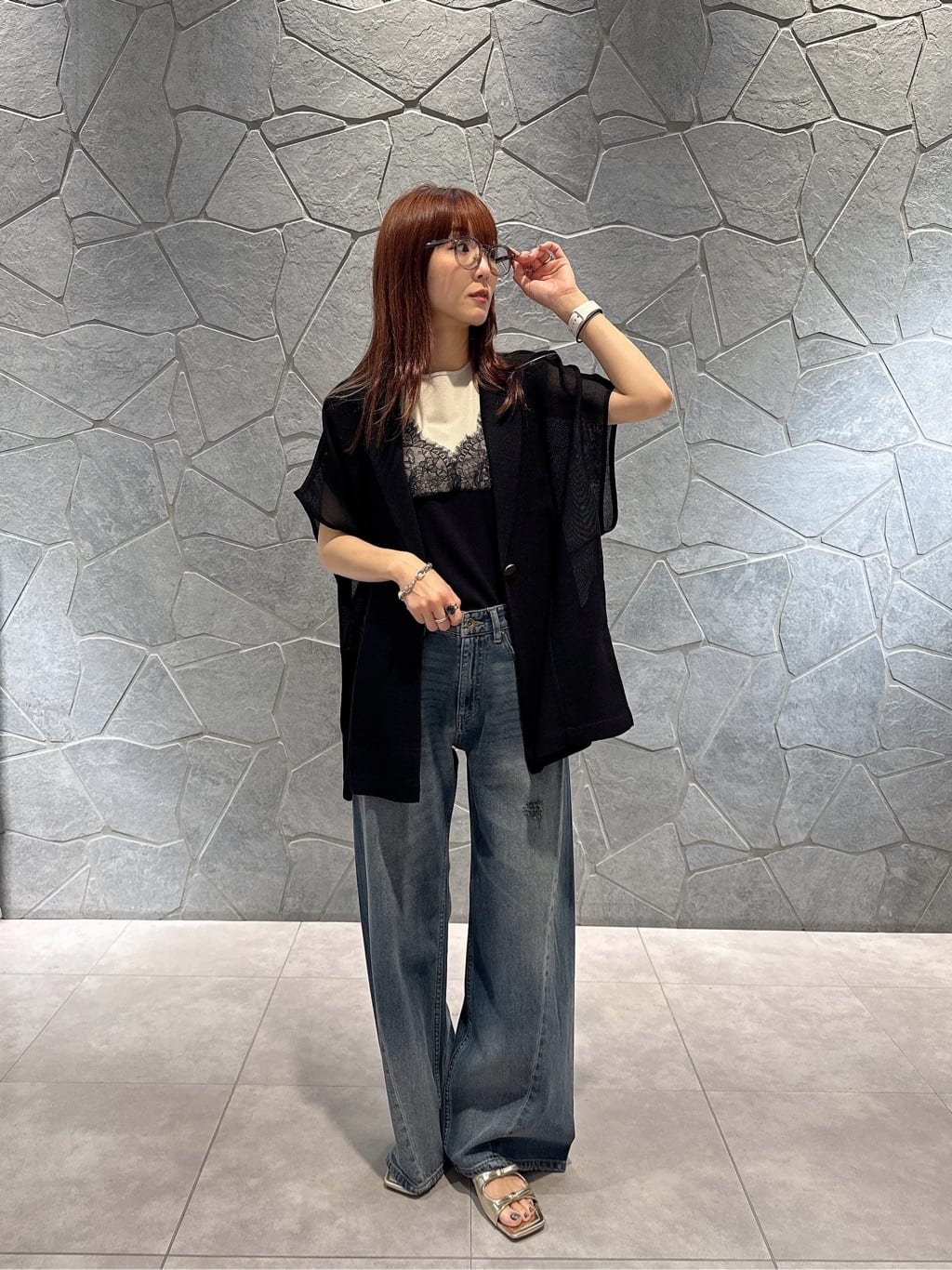 LASUDのレースキャミドッキングノースリーブトップスを使ったコーディネートを紹介します。｜Rakuten Fashion(楽天ファッション／旧楽天ブランドアベニュー)5923496