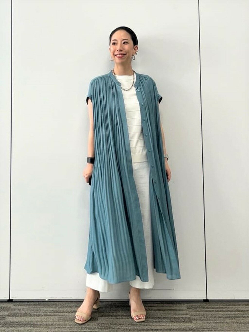 AMACAのシャドーボーダーニットを使ったコーディネートを紹介します。｜Rakuten Fashion(楽天ファッション／旧楽天ブランドアベニュー)5928356