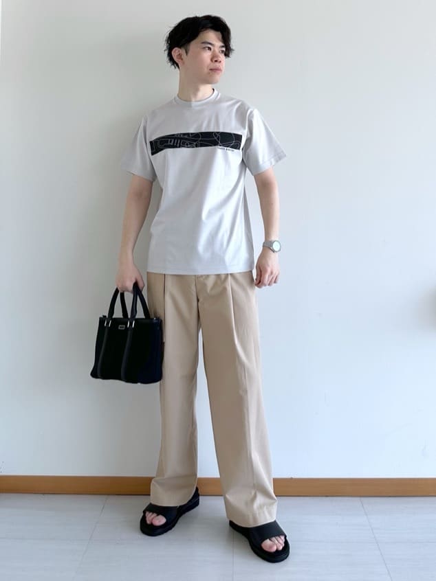 TAKEO KIKUCHIのバープリントポンチTシャツを使ったコーディネートを紹介します。｜Rakuten Fashion(楽天ファッション／旧楽天ブランドアベニュー)5929607