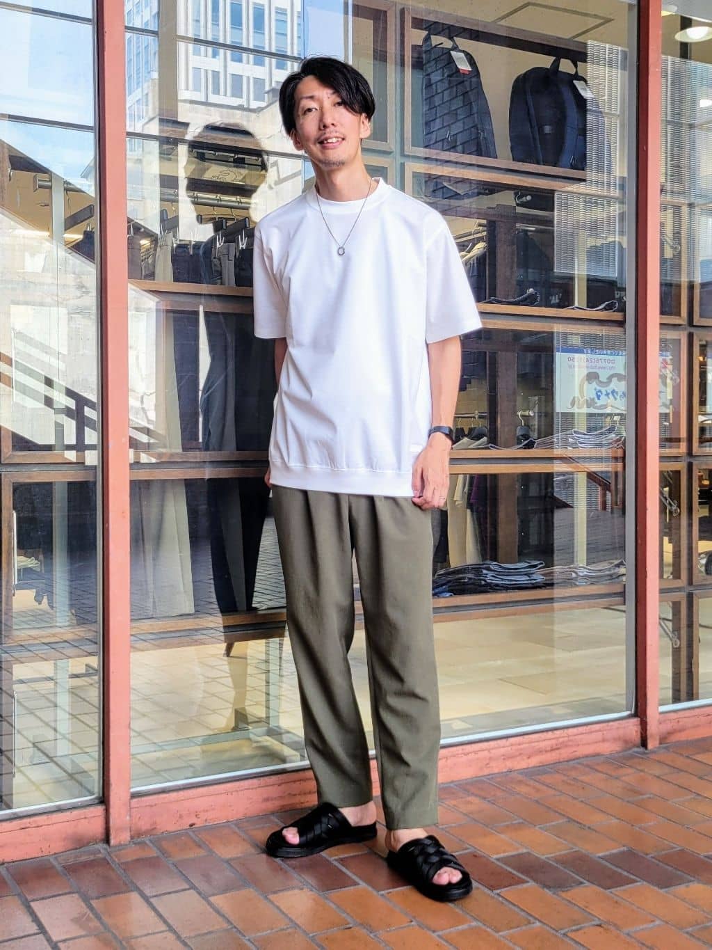 TAKEO KIKUCHIの【抗菌防臭/5サイズ展開】ハイゲージポンチ Tシャツを使ったコーディネートを紹介します。｜Rakuten Fashion(楽天ファッション／旧楽天ブランドアベニュー)5936109