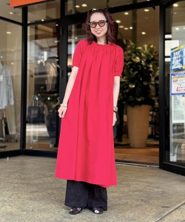 BEAMS HEARTのオフショルダー ハーフスリーブ ワンピースを使ったコーディネートを紹介します。｜Rakuten Fashion(楽天ファッション／旧楽天ブランドアベニュー)5936376