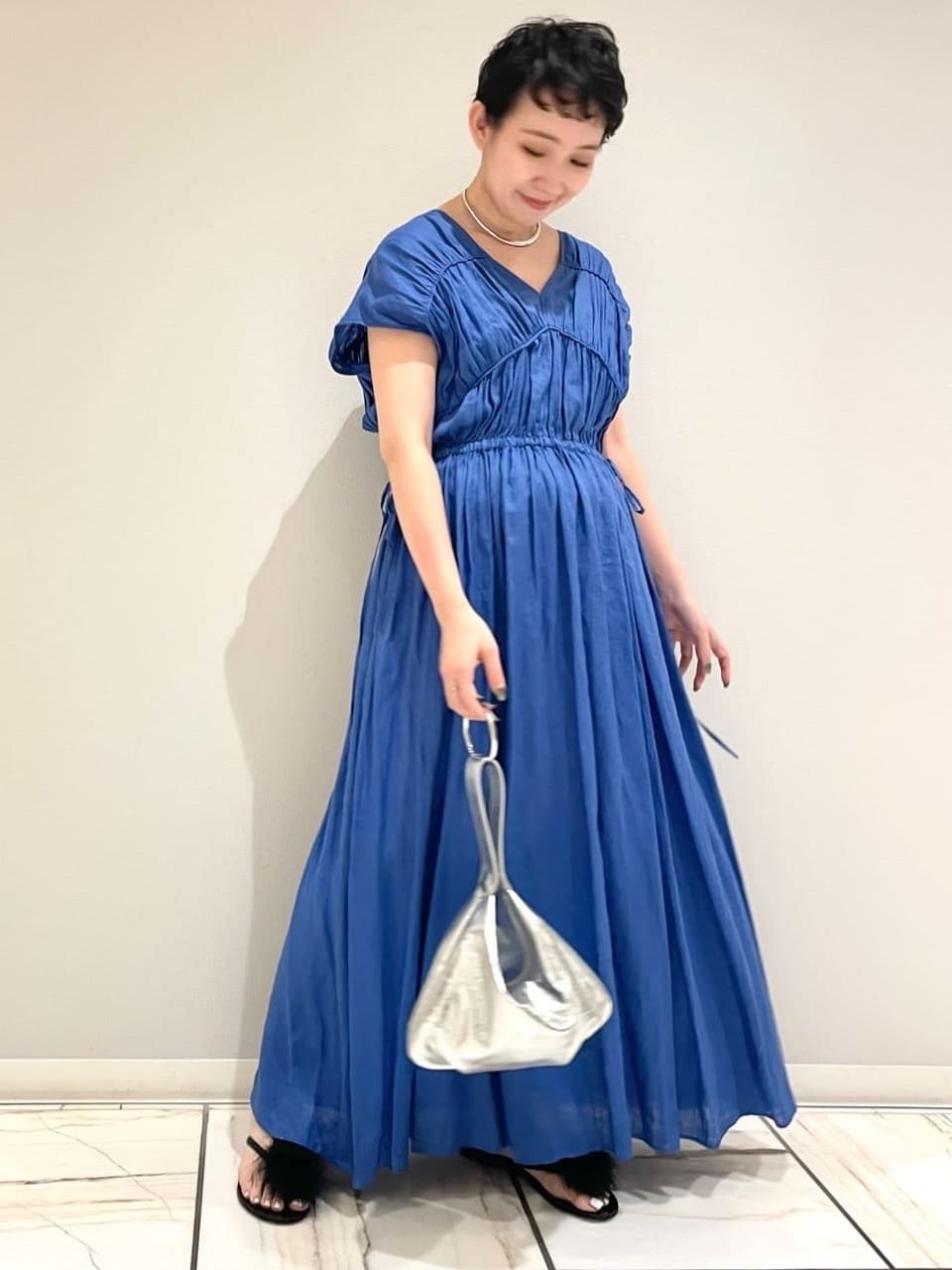 1er Arrondissementの2WAYシルバーミニバックを使ったコーディネートを紹介します。｜Rakuten Fashion(楽天ファッション／旧楽天ブランドアベニュー)5937407