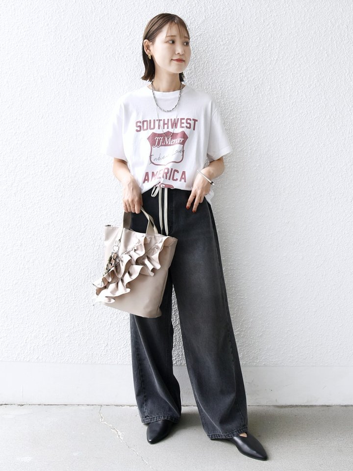 SHIPS | 【WEB限定】チャーム 付き フリル トート | Rakuten Fashion