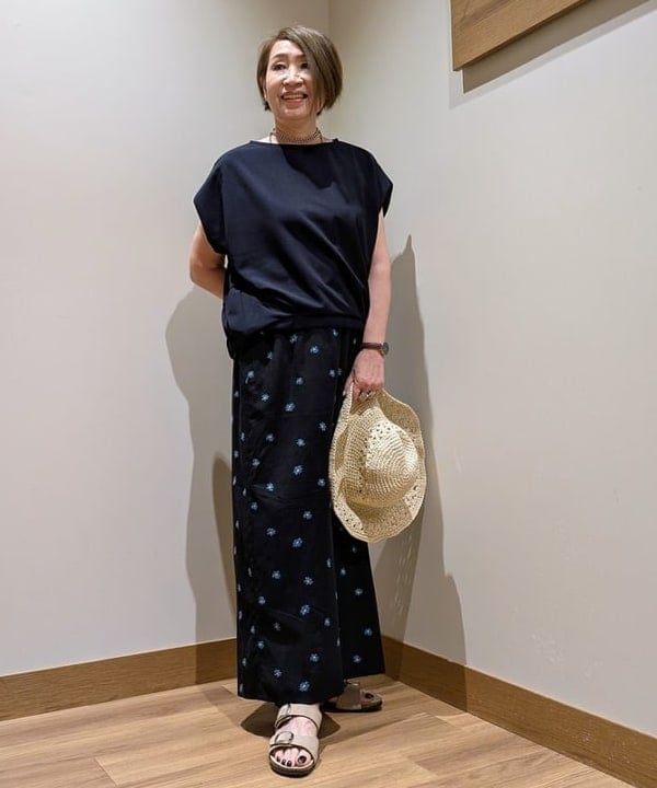 BEAMS HEARTのバックバルーン タック プルオーバーを使ったコーディネートを紹介します。｜Rakuten Fashion(楽天ファッション／旧楽天ブランドアベニュー)5942732