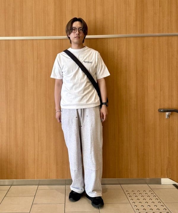 BEAMS HEARTのハート スター バックプリント Tシャツを使ったコーディネートを紹介します。｜Rakuten Fashion(楽天ファッション／旧楽天ブランドアベニュー)5948194