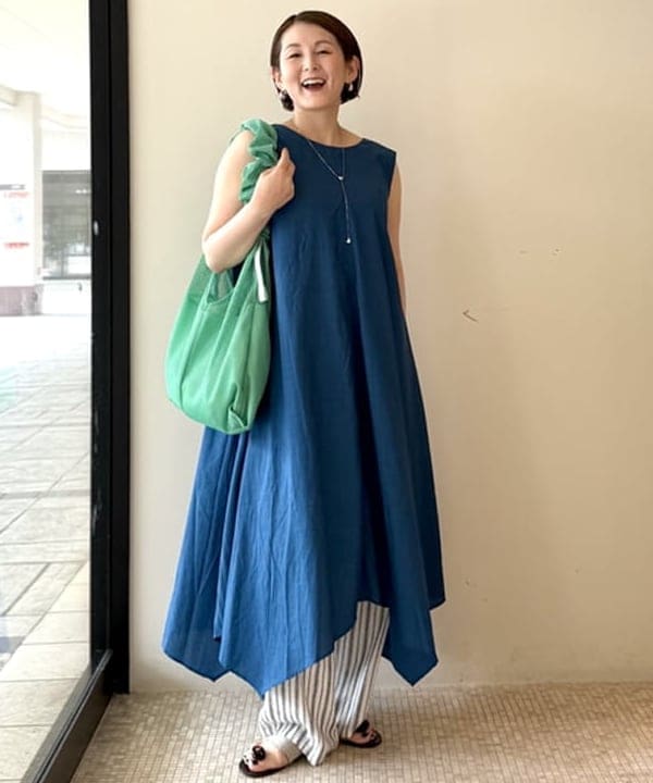 BEAMS HEARTのノースリーブ 切替 フレアワンピース 25SSを使ったコーディネートを紹介します。｜Rakuten Fashion(楽天ファッション／旧楽天ブランドアベニュー)5948226