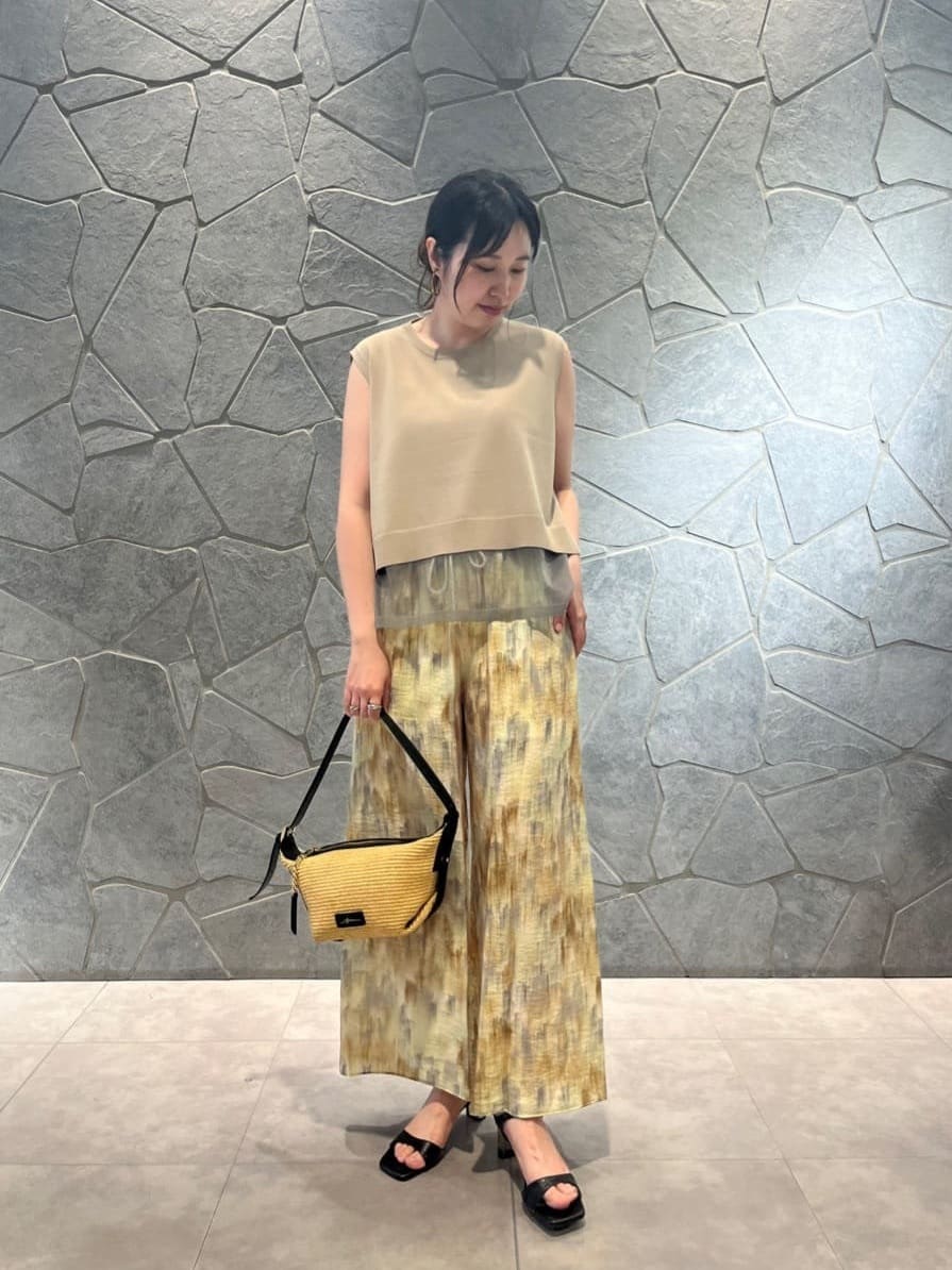 LASUDのダブルレイヤードPOを使ったコーディネートを紹介します。｜Rakuten Fashion(楽天ファッション／旧楽天ブランドアベニュー)5950926