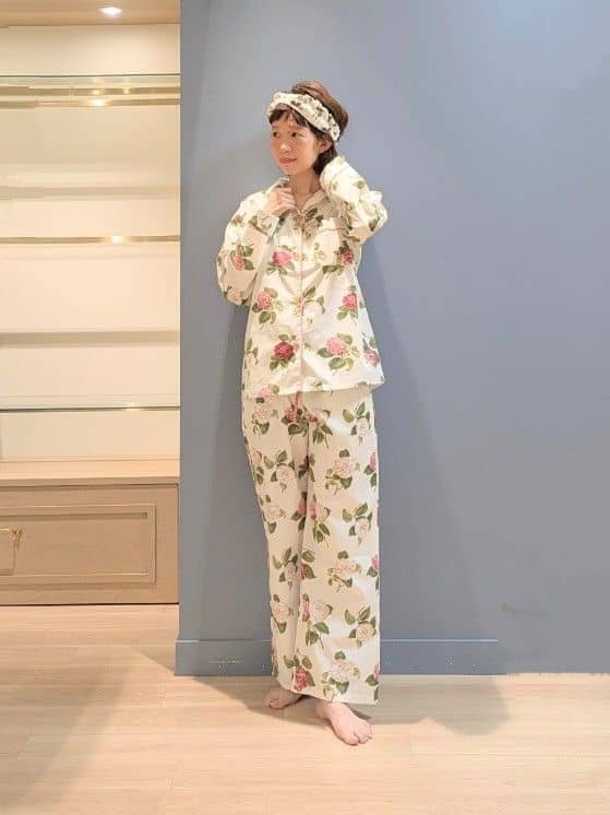 laura ashley  カミール柄パジャマ LAURA ASHLEY | カミール柄 コットンプリントパジャマ | Rakuten