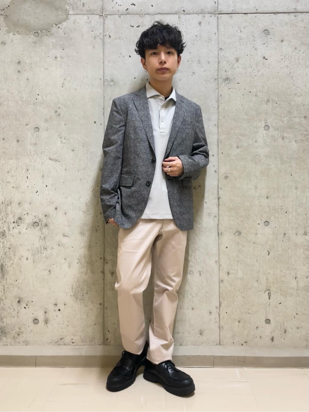 TAKEO KIKUCHIの【抗菌防臭】COOL DOTS(R)ドビープリント ジャケットを使ったコーディネートを紹介します。｜Rakuten Fashion(楽天ファッション／旧楽天ブランドアベニュー)5953352