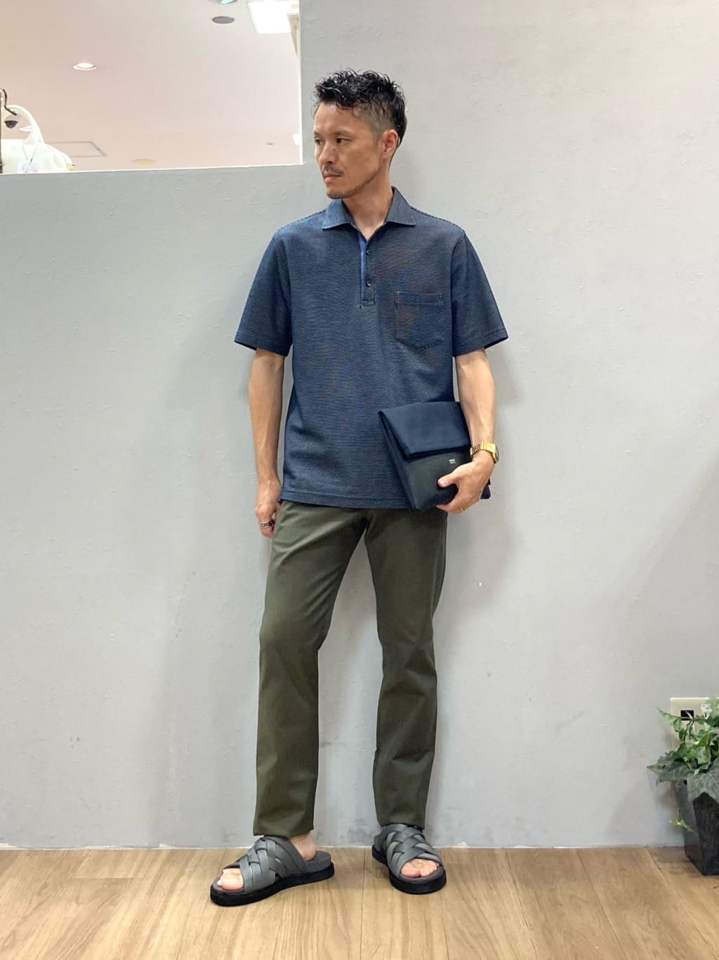 TAKEO KIKUCHIの【抗菌防臭/9色5サイズ展開】ハニカムメランジ ポロシャツを使ったコーディネートを紹介します。｜Rakuten Fashion(楽天ファッション／旧楽天ブランドアベニュー)5954638