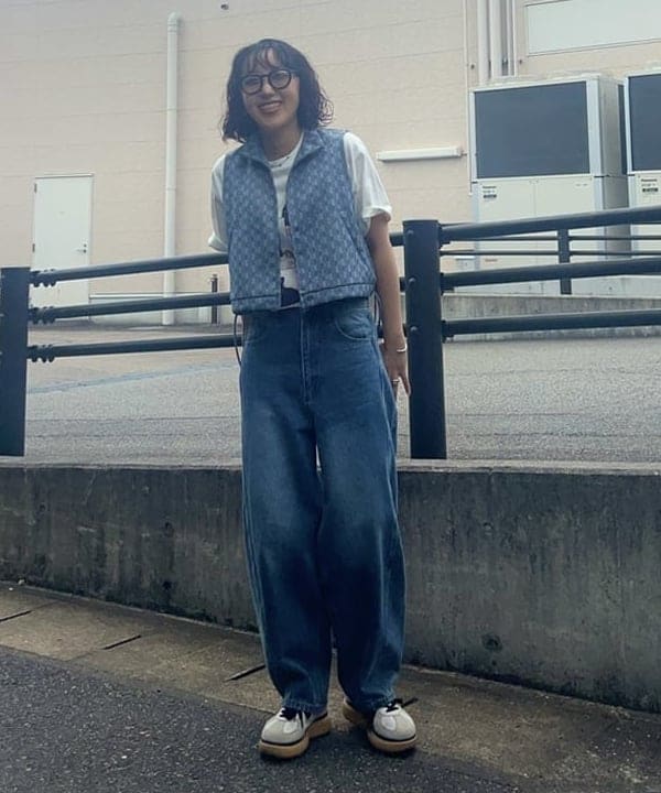 BEAMS HEARTのネコ フォト コラージュ Tシャツを使ったコーディネートを紹介します。｜Rakuten Fashion(楽天ファッション／旧楽天ブランドアベニュー)5954661