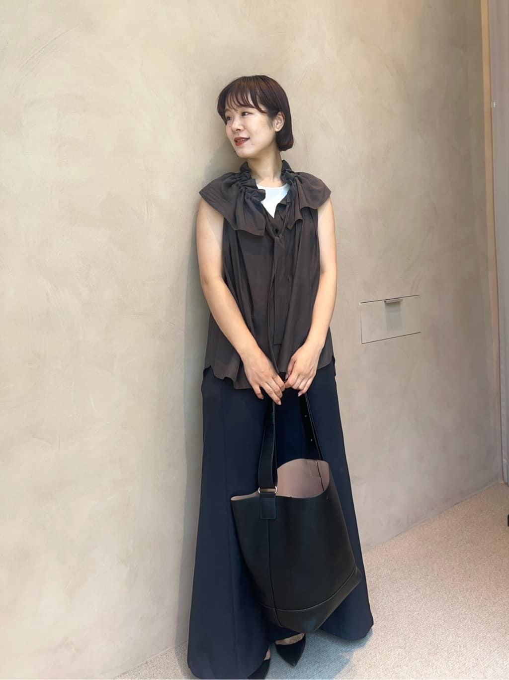 UNITED ARROWS - ギャザーリボンノースリーブブラウス UNITED ARROWS LTD. OUTLET | <AEWEN MATOPH>ギャザーリボン