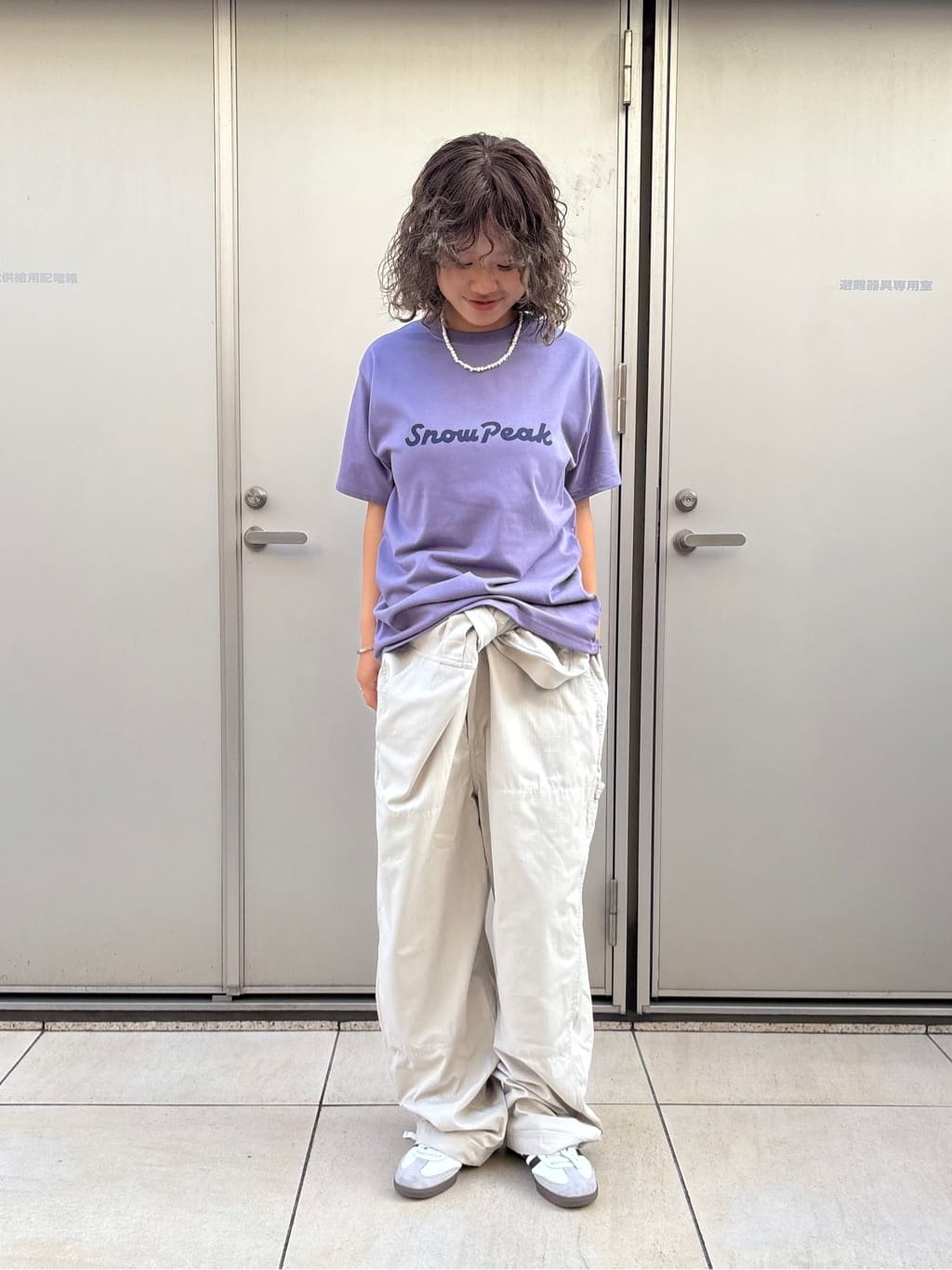 Snow PeakのSnow Peak Typography T-Shirtを使ったコーディネートを紹介します。｜Rakuten Fashion(楽天ファッション／旧楽天ブランドアベニュー)5957600