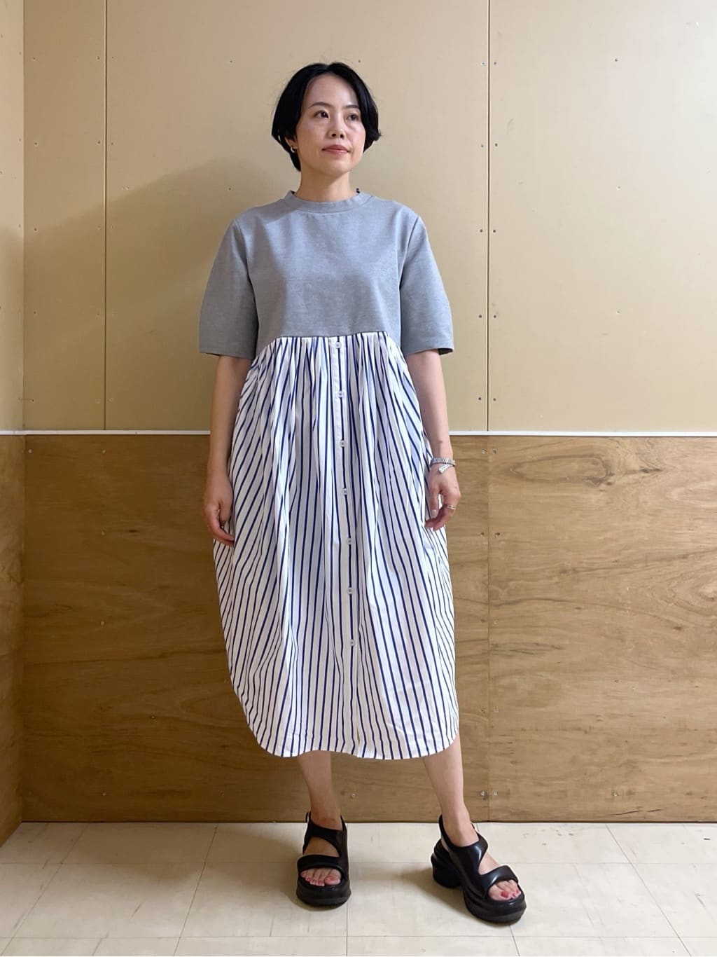 STACCATOのラウンドシェイプスリングサンダルを使ったコーディネートを紹介します。｜Rakuten Fashion(楽天ファッション／旧楽天ブランドアベニュー)5958410