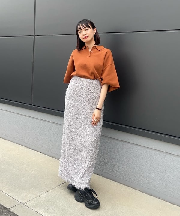 BEAMS HEARTのフェザー ナロースカートを使ったコーディネートを紹介します。｜Rakuten Fashion(楽天ファッション／旧楽天ブランドアベニュー)5964239