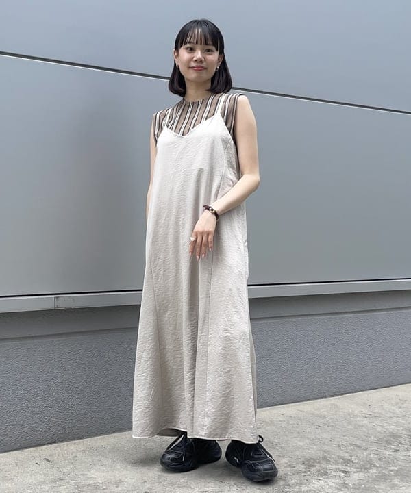 BEAMS HEARTのキャミソールワンピース&ハイネックトップス(セットアイテム)を使ったコーディネートを紹介します。｜Rakuten Fashion(楽天ファッション／旧楽天ブランドアベニュー)5964240