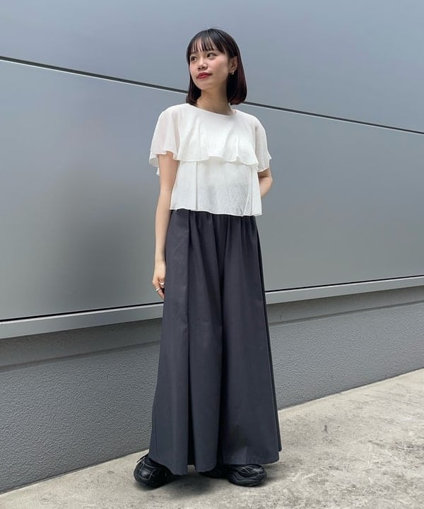 BEAMS HEARTのフリル ケープ ブラウスを使ったコーディネートを紹介します。｜Rakuten Fashion(楽天ファッション／旧楽天ブランドアベニュー)5964241