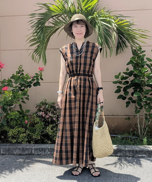 BEAMS HEARTのペーパー リボン ハットを使ったコーディネートを紹介します。｜Rakuten Fashion(楽天ファッション／旧楽天ブランドアベニュー)5964247