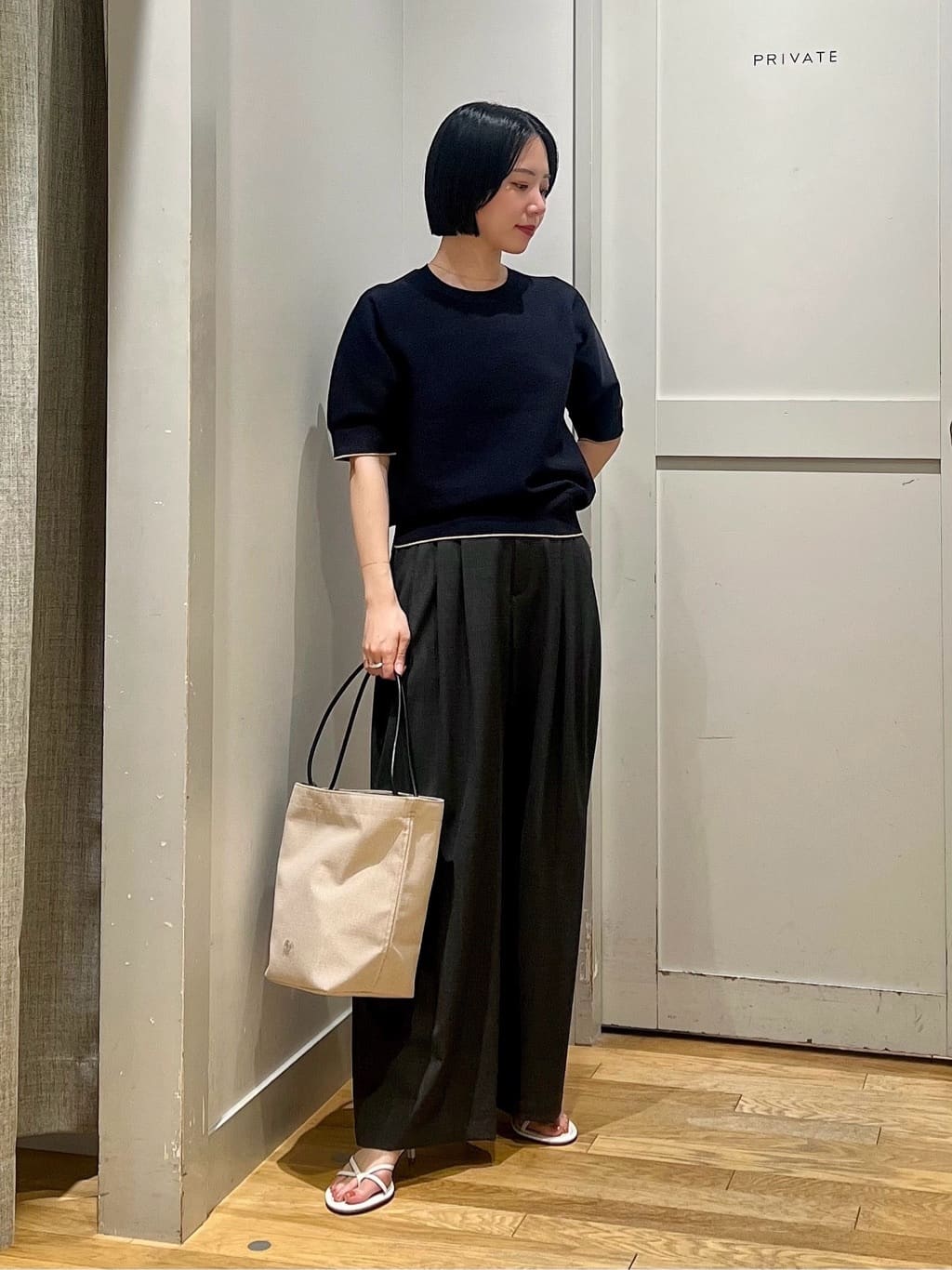 UNITED ARROWS LTD. OUTLETのラメライン ショートスリーブ ニットを使ったコーディネート | Rakuten ...