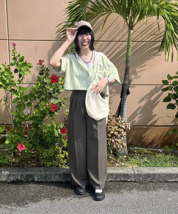 BEAMS HEARTのストライプ柄 ドロスト ハーフスリーブシャツを使ったコーディネートを紹介します。｜Rakuten Fashion(楽天ファッション／旧楽天ブランドアベニュー)5968845