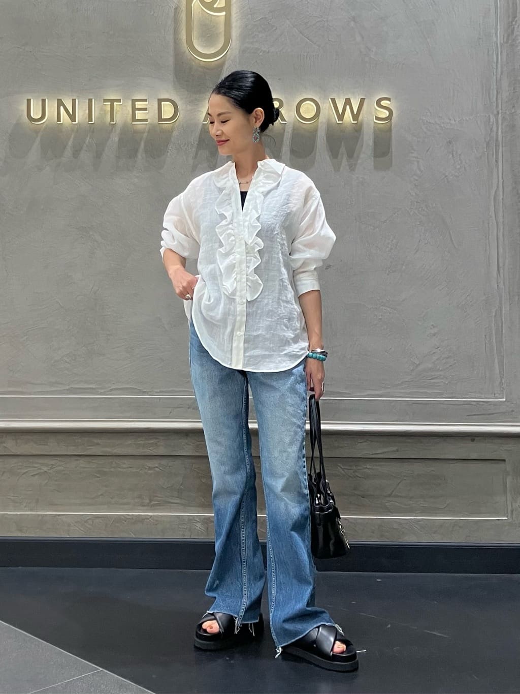 UNITED ARROWS LTD. OUTLET | ラミー ラッフルフリル ブラウス