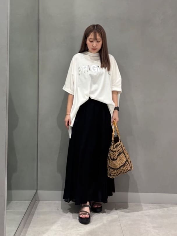 Vinのコットンボイルボリュームスカートを使ったコーディネートを紹介します。｜Rakuten Fashion(楽天ファッション／旧楽天ブランドアベニュー)5973728