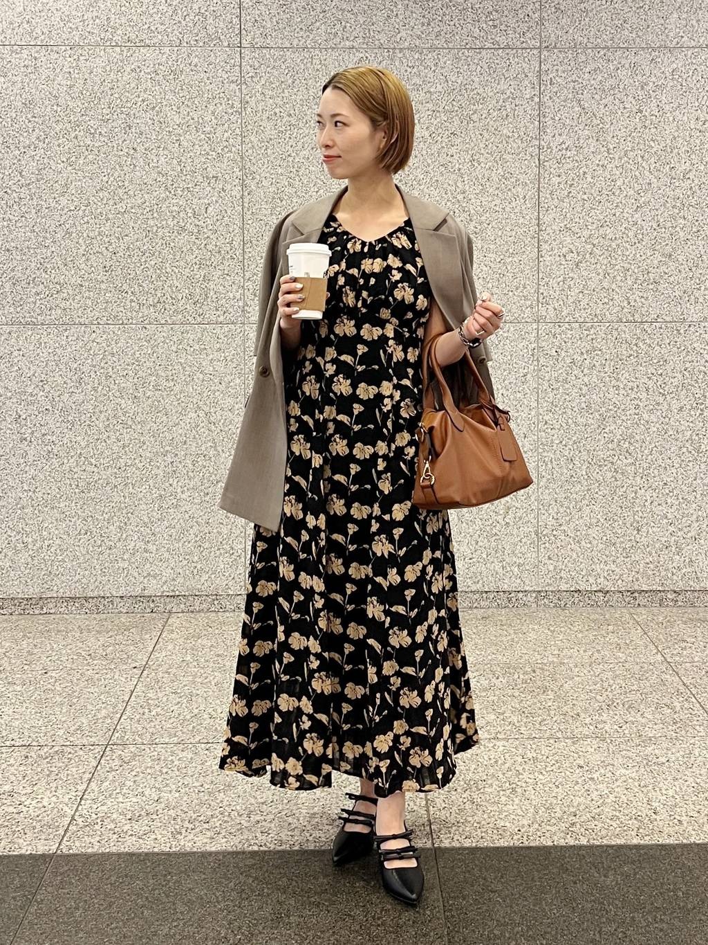 mysty womanの【セットアップ着用可】タックスリーブアソートジャケットを使ったコーディネートを紹介します。｜Rakuten Fashion(楽天ファッション／旧楽天ブランドアベニュー)5974900