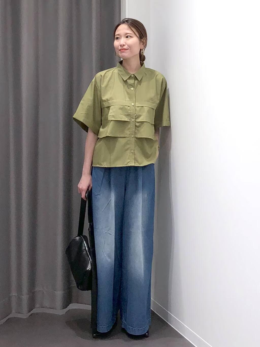 LAKOLEのティアードシャツ6分袖を使ったコーディネートを紹介します。｜Rakuten Fashion(楽天ファッション／旧楽天ブランドアベニュー)5975210