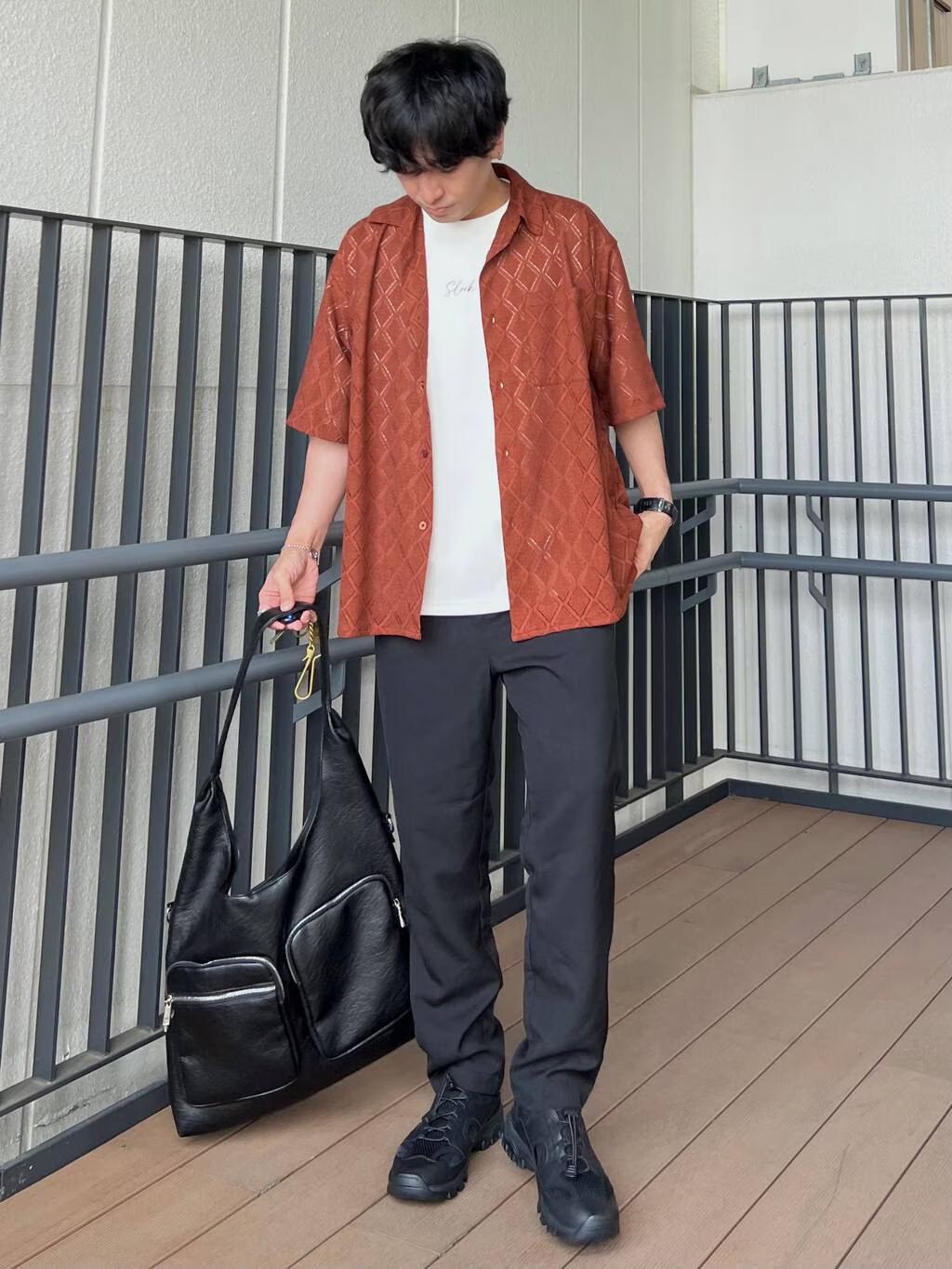 LAKOLEのレースシャツ半袖を使ったコーディネートを紹介します。｜Rakuten Fashion(楽天ファッション／旧楽天ブランドアベニュー)5975284
